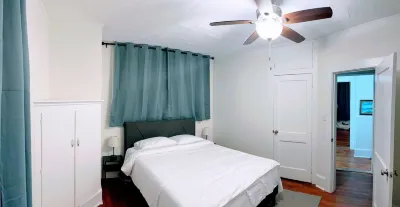 Walk To Duke Campus! 3 Bedroom In Trinity Park! Hotel dekat Duke University