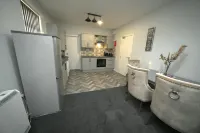 Telford Tranquility Apartment Flat 3 for 4 Guests Hôtels à : Wellington