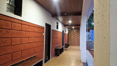 Soham Beach Resort, Diveagar Отели в г. Дивеагар