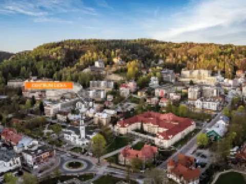 陽光白雪奇查中央公寓酒店 克雷尼察酒店