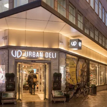 Hotel with Urban Deli Отели рядом с достопримечательностью «Юнибакен»