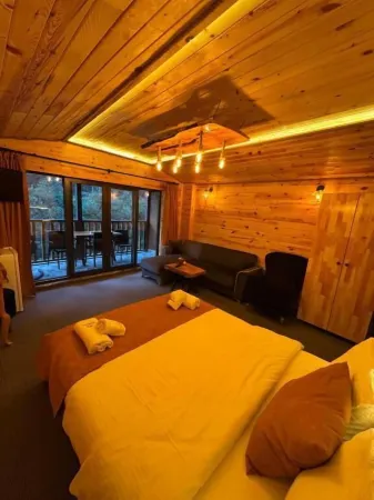 Özdn Bungalov Отели в г. Yolkiyi Koyu