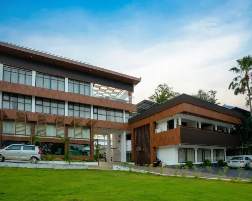 西灣瑪麗索爾 瓦卡拉酒店