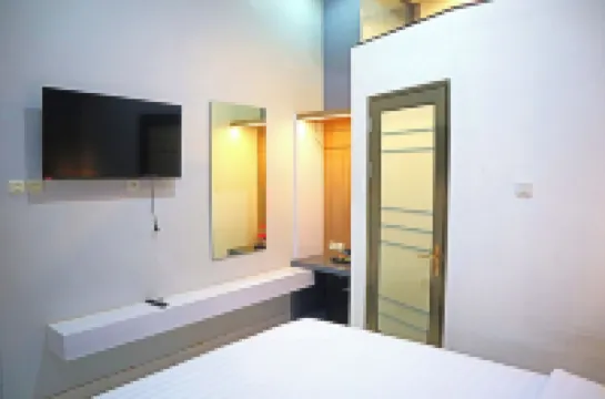 The Al's By ZIRI Hotel di Menanggal