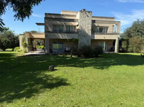 Monoambiente de Categoría Hotels in La Caldera Department