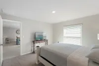 Entire New House with Office Space-WiFi, Near JetBlue Park & RSW Airport!