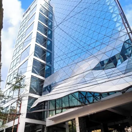 Pearl Hotel