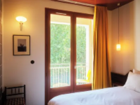 ホテル プレザント - 200m デ アレーヌ ド アルル - アンコール ミュー アルルのホテル