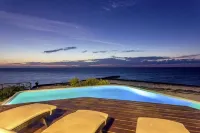 DK Luxury Ocean Front Villa - Adults Only - ビーチサイド