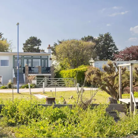 Historic Railway Home - Selsey Seafront