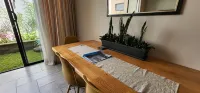 由Tru - Garden Suites管理的Instahomes 布蘭太爾住宿飯店