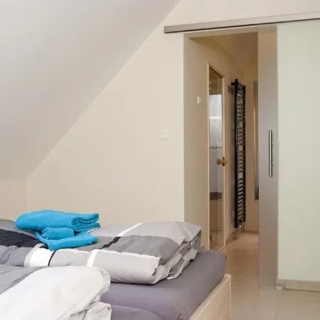 Exclusive 5-star vacation apartment in a top location, with sauna, fireplace & large balcony.