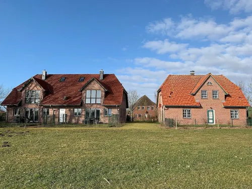 Evening silence, holiday apartment in "De Feerjenhusen" on the Haubarg of Vollerwiek Hotels in Vollerwiek