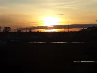 Relaxing summer rental, walking distance to the beach, short ride to the outlets