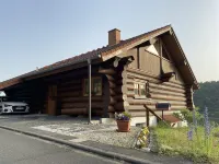 Fantastic log cabin on the Rhine Hotels in der Nähe von Franziskaner- und Wallfahrtskloster Bornhofen