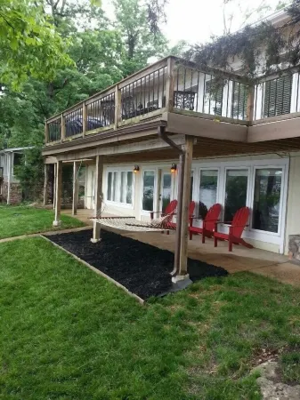 NEWLY UPDATED!!!Amazing lakefront home