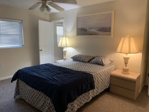 Little Cute Home Hotels in Beverly Hills