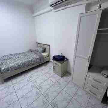 Dinar Stays 1 bed for 1 person only Rooms