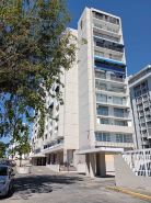 Saint Tropez CondoLOCATION  LOCATIONFree WI FI, Parking, Big Beautiful Pool