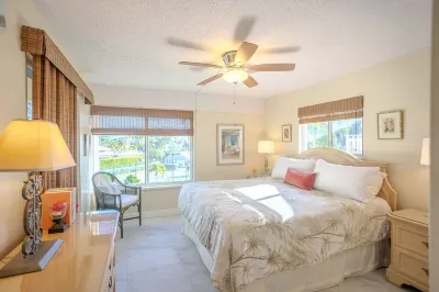 Perfect location with fabulous views