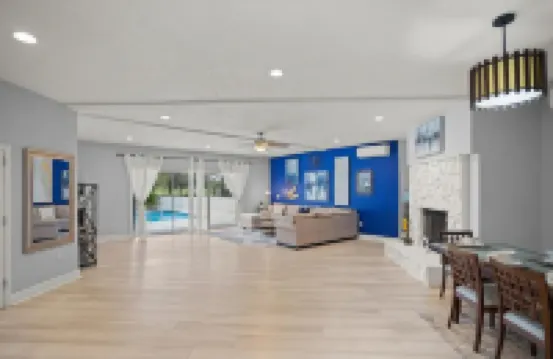 Luxury Ranch 2 Master Kg Bed w/ heated Salted Pool