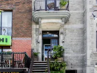 Unique Stays - 4114 St-Denis Hotels near Ubisoft