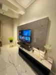 The Walnut: 1BHK Luxury Apt : Self Check-in