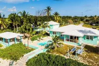Beach House and Cottage with 2 Full Kitchens, Sleeps 16.