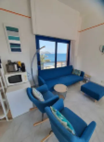 Waterfront apartment