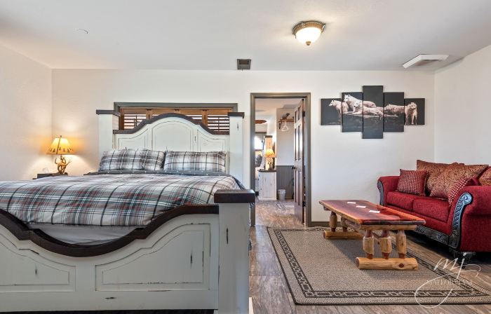Fairway Inn