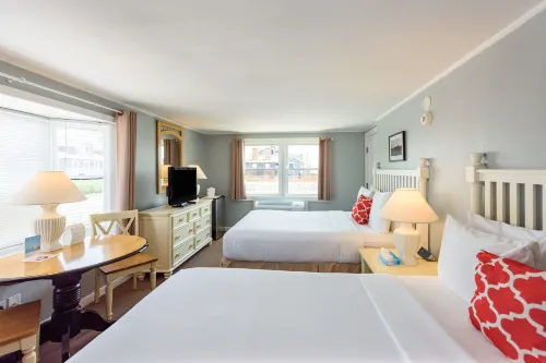 MV Surfside Hotel Hotels in Edgartown