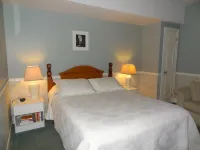 Canterbury Inn Hotels in Niagara-on-the-Lake