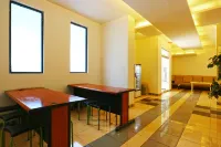 New Priok Indah Syariah Hotel