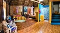 Eco-Hotel Mayachik - parking