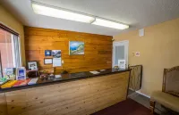 Westwood Motel 100 Mile House Hotels in 108 Mile Ranch