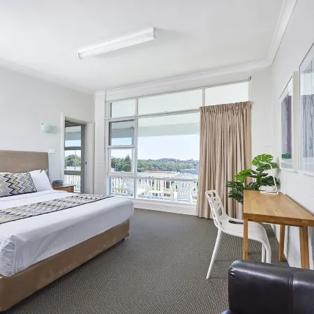 Harbour View Apartments
