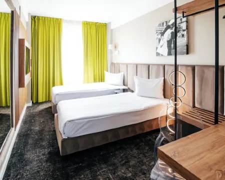 Business Hotel Conference Center & Spa Hotels in Targu Mures