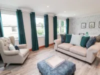 2 Apple Tree Hotels in Seahouses