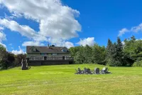 Spacious Hammondsport Home on 6 Acres w/ Lake View - Boutique
