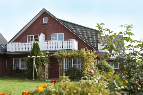 Pension Tüxen Hotels in Arnis