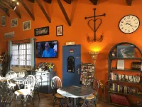 Hotel des 4 Vents "Esprit Camargue" Parking Privé Gratuit - breakfast