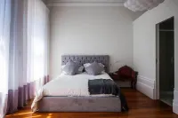 Lighthouse Apartment