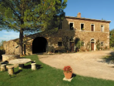 Agritourism Tenuta Armaiolo Hotels in Rapolano Terme