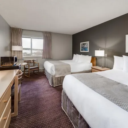 Heritage Inn Hotel & Convention Centre - Cranbrook Hotels in Cranbrook