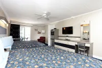Adventurer Oceanfront Inn Hotels in 