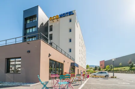 Ace Hotel Annecy Отели в г. Сейно