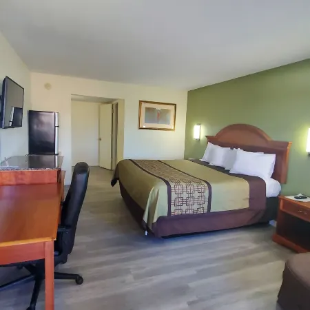 Big Spring Inn Madisonville