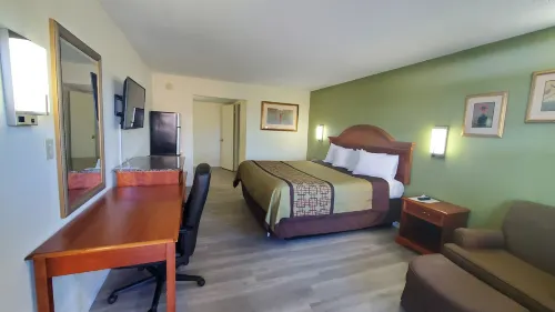 Big Spring Inn Madisonville