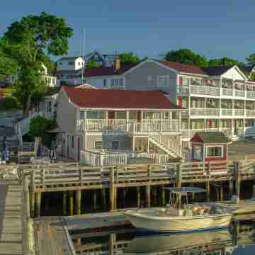 Tugboat Inn Hotel Exterior