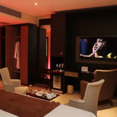 Monty Suites Calabar Отели в г. Калабар